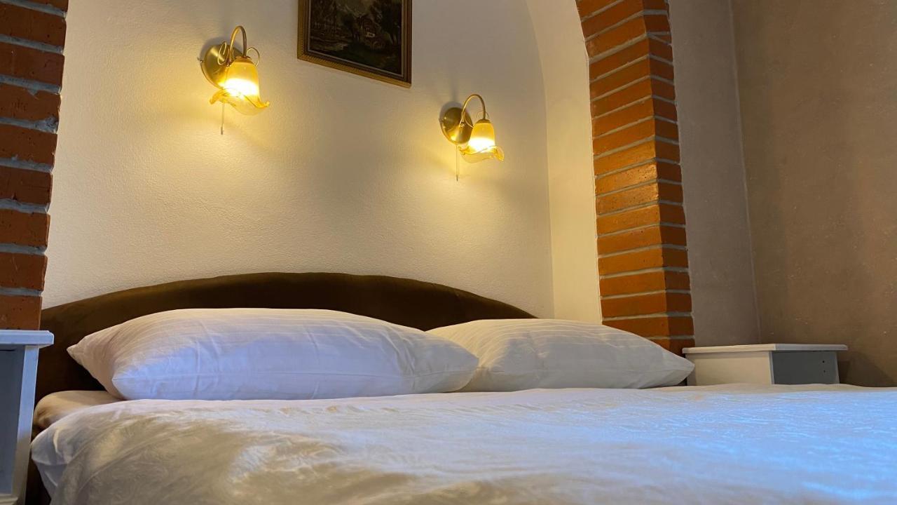Penzion Pri Kastieli Bratislava Eksteriør bilde
