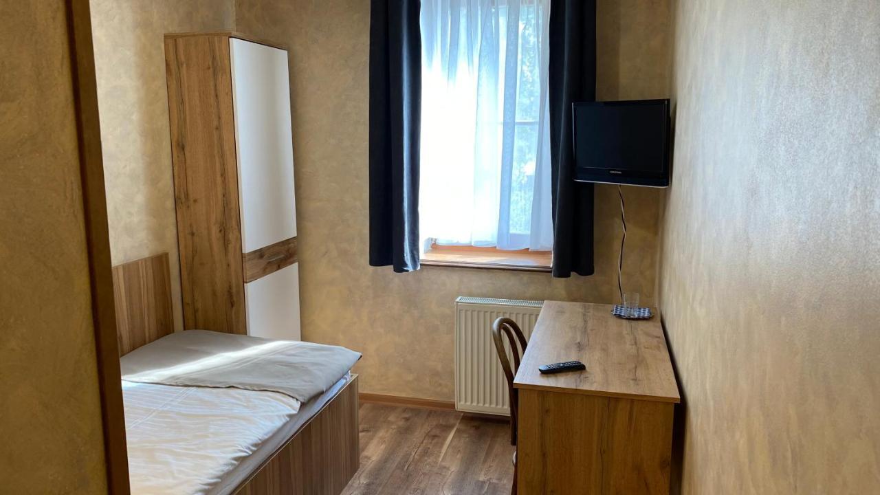 Penzion Pri Kastieli Bratislava Eksteriør bilde